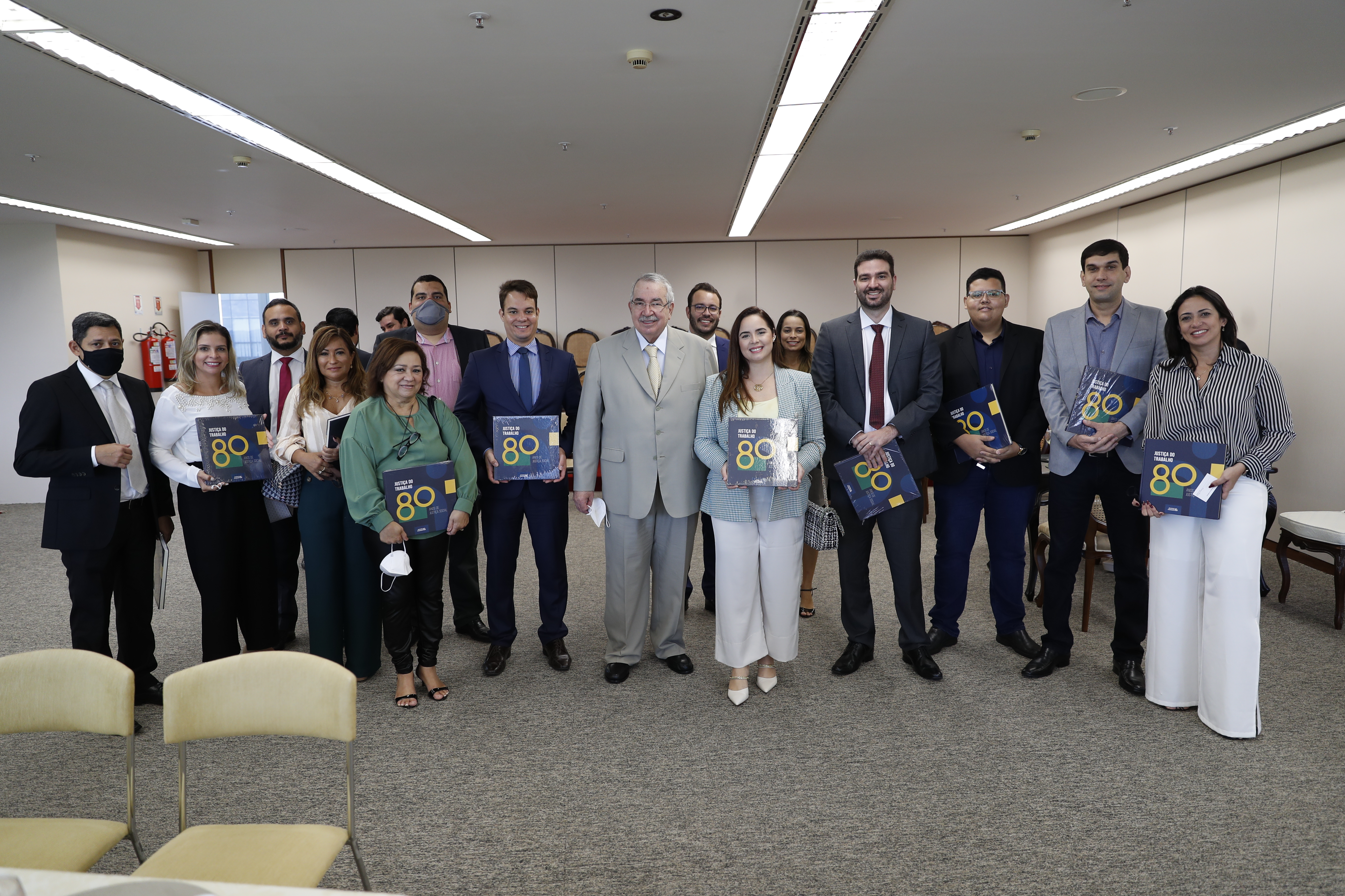 Presidente do TST e do CSJT abre as portas da Corte para a sociedade em reunião com Conselho da OAB