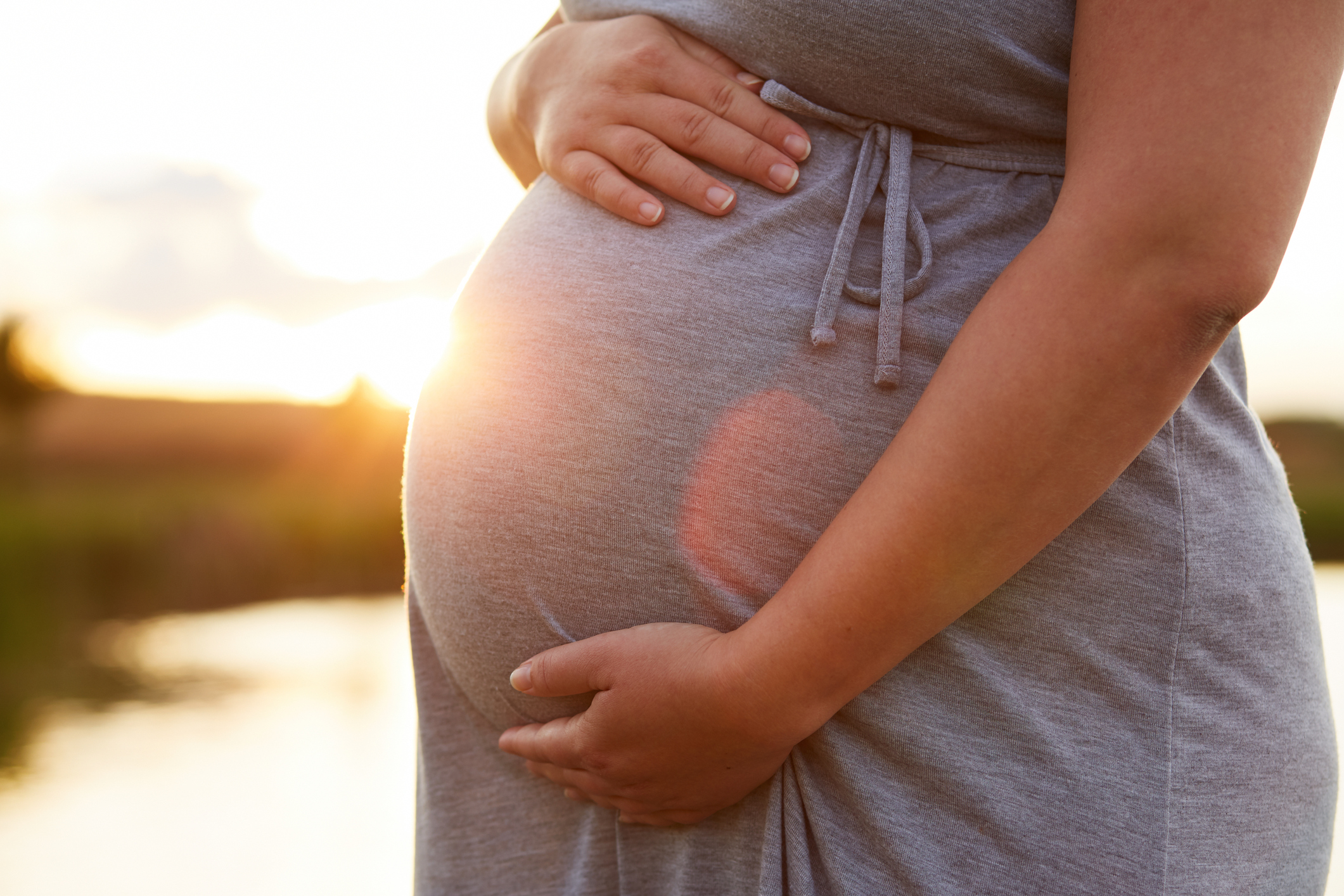 Empregada perde direito à estabilidade provisória por não comunicar gravidez ao empregador