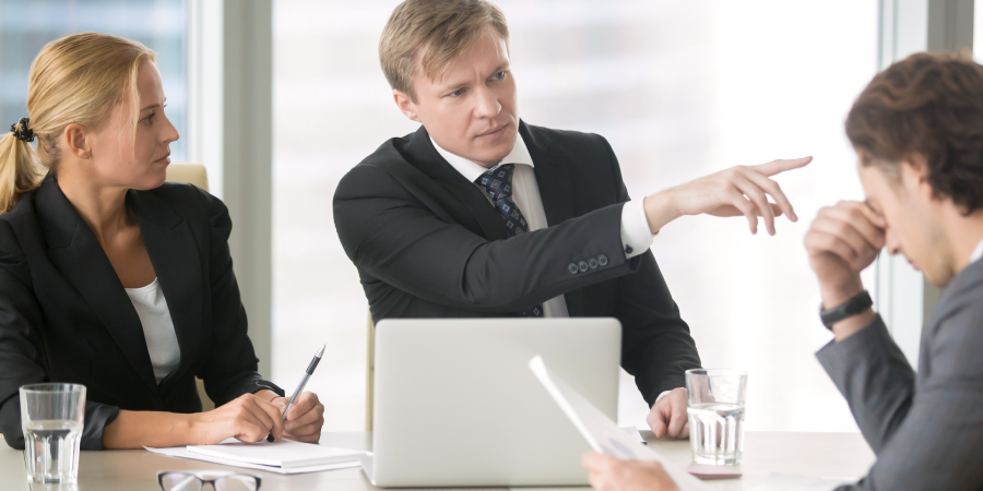 Justiça invalida plano de demissão voluntária de empregado induzido a assinar o documento