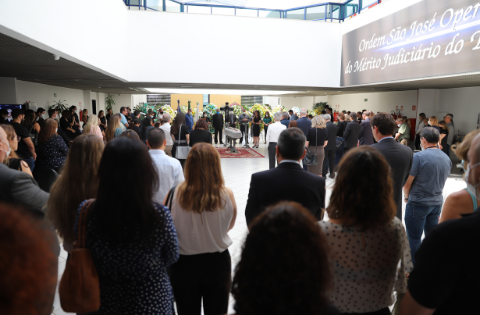 Amigos, familiares e colegas de trabalho se despedem do desembargador do TRT-23 (MT) Nicanor Fávero