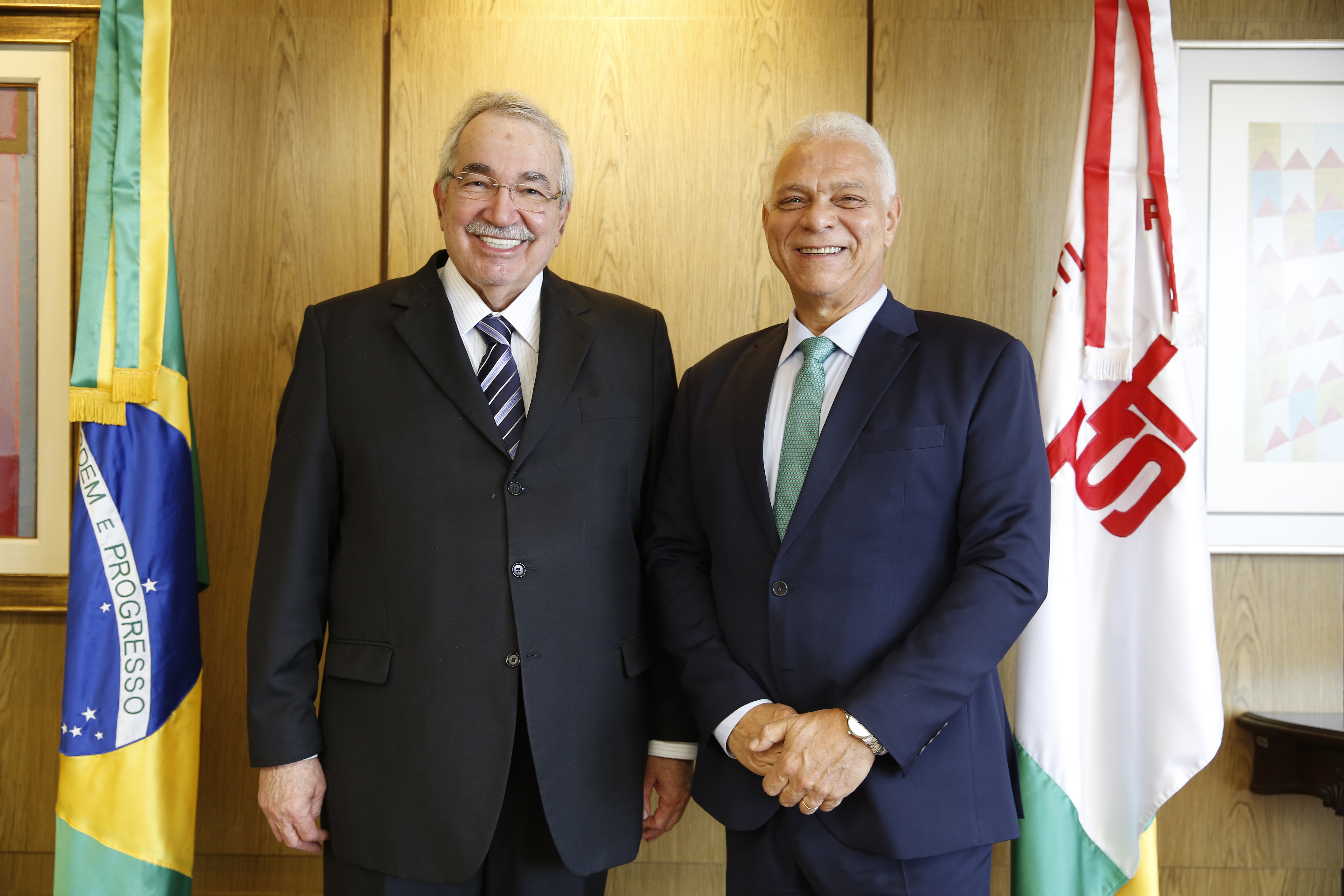 Ministro Emmanoel Pereira e ministro Alexandre de Souza Agra Belmonte. (Foto: Barbara Cabral - Secom/TST)