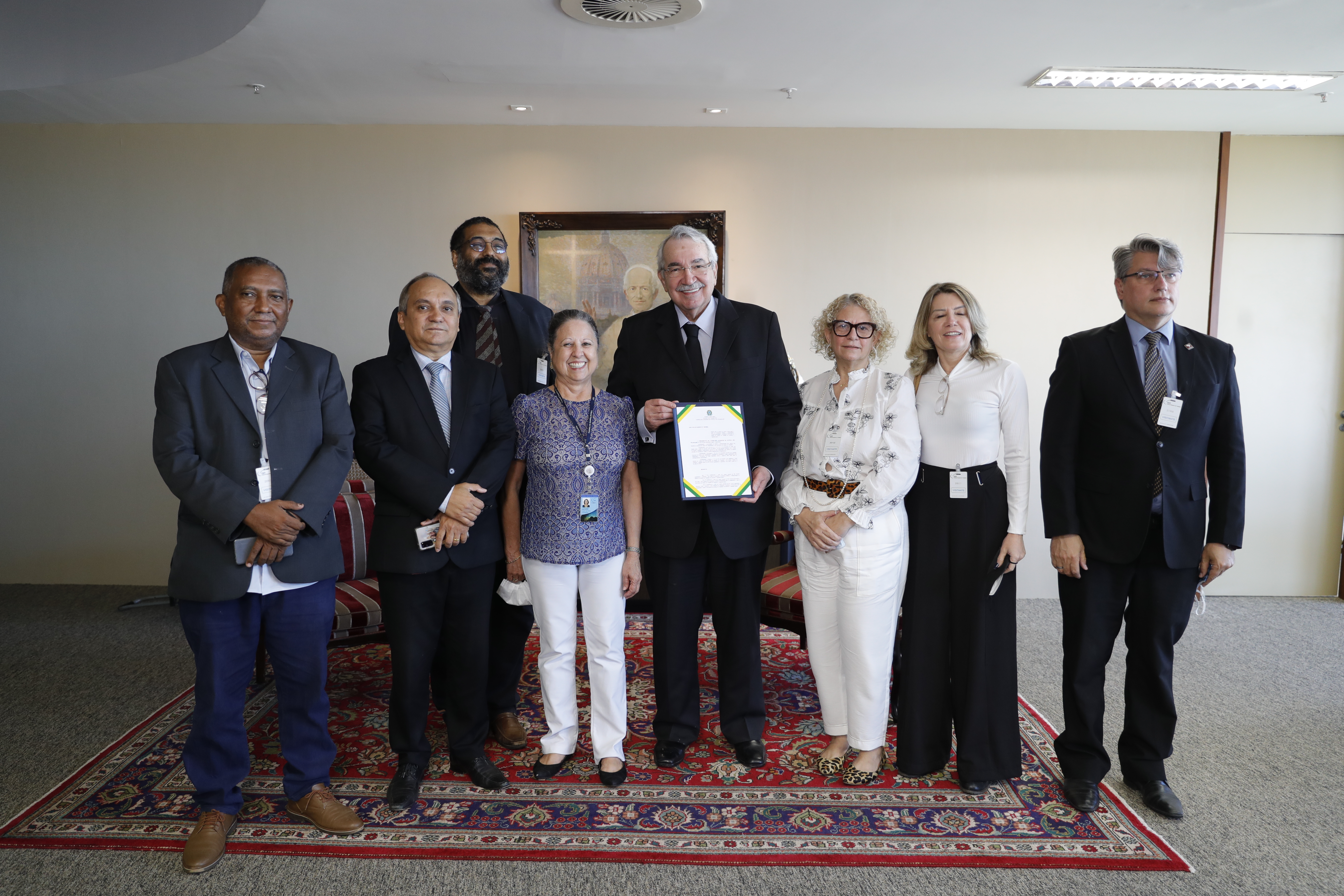 Presidente do CSJT assina ato que reajusta valor do auxílio médico e odontológico no 1º e 2º graus