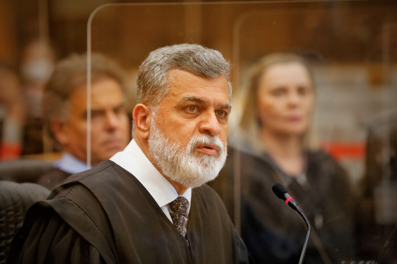 Atuação em direitos humanos e postura rigorosa na Justiça do Trabalho caracterizam Lelio Bentes