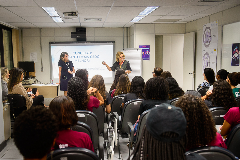Estudantes participam de Ato Preparatório para a Semana de Conciliação Trabalhista no TRT da 3ª Região (MG)