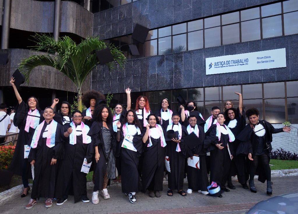 TRT-13 (PB) forma primeira turma do programa Empregabilidade na Diversidade