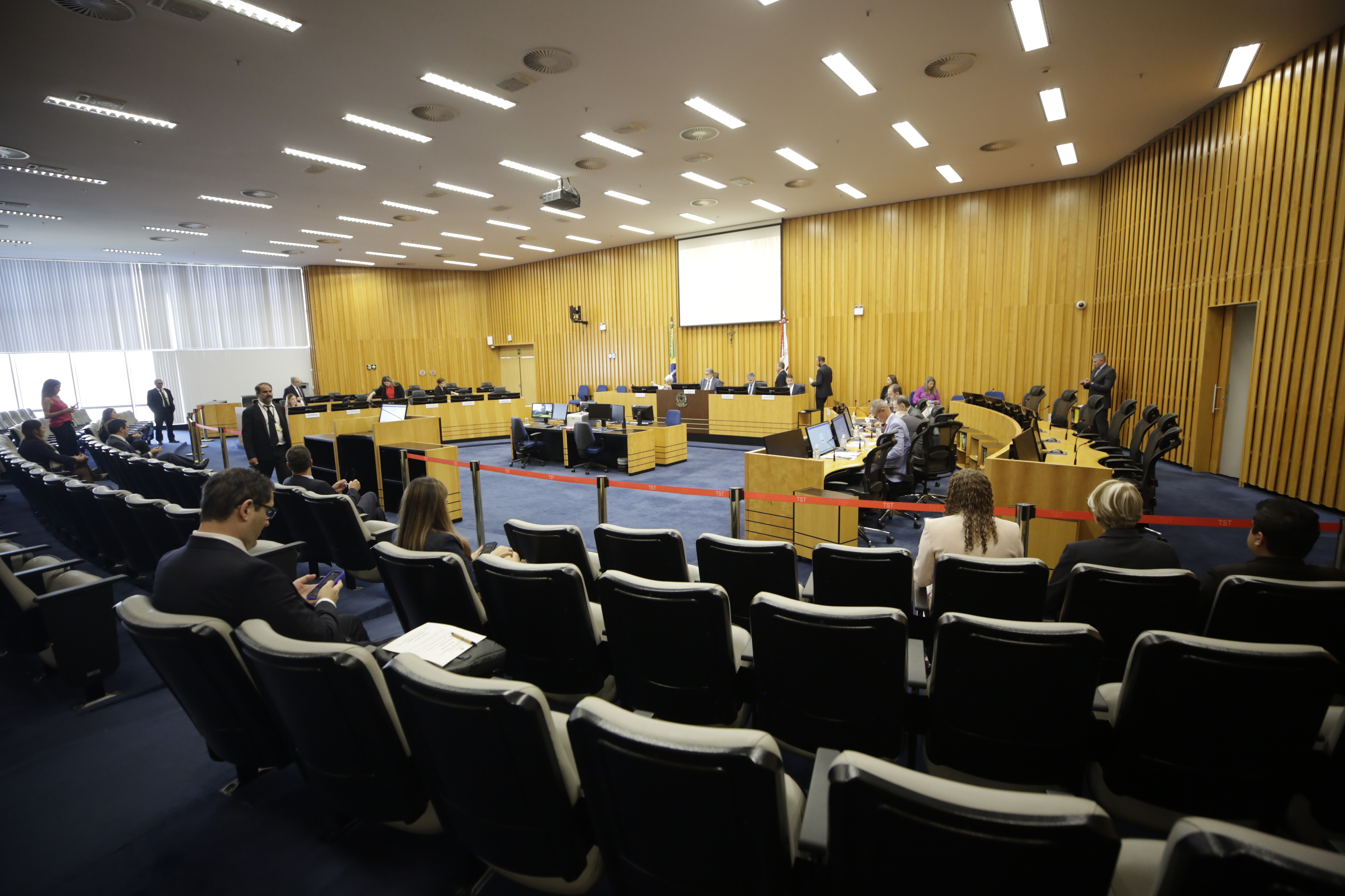 CSJT realiza sessão presencial de setembro na próxima sexta (29)