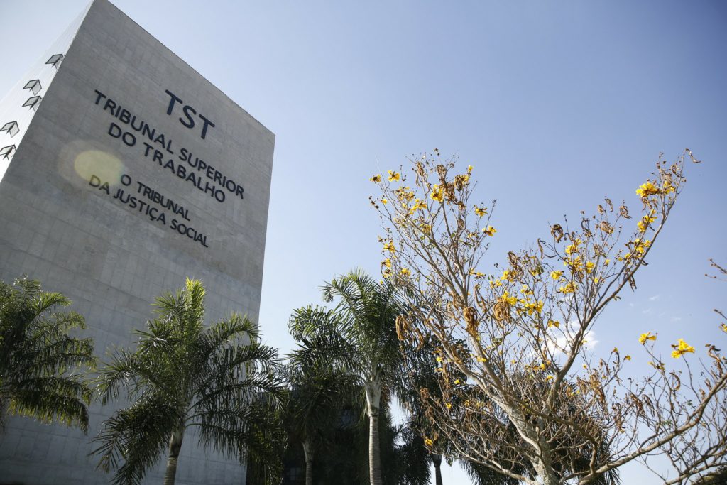 Fachada do edificio-sede do TST e do CSJT. (Foto: Bárbara Cabral - Secom/TST)