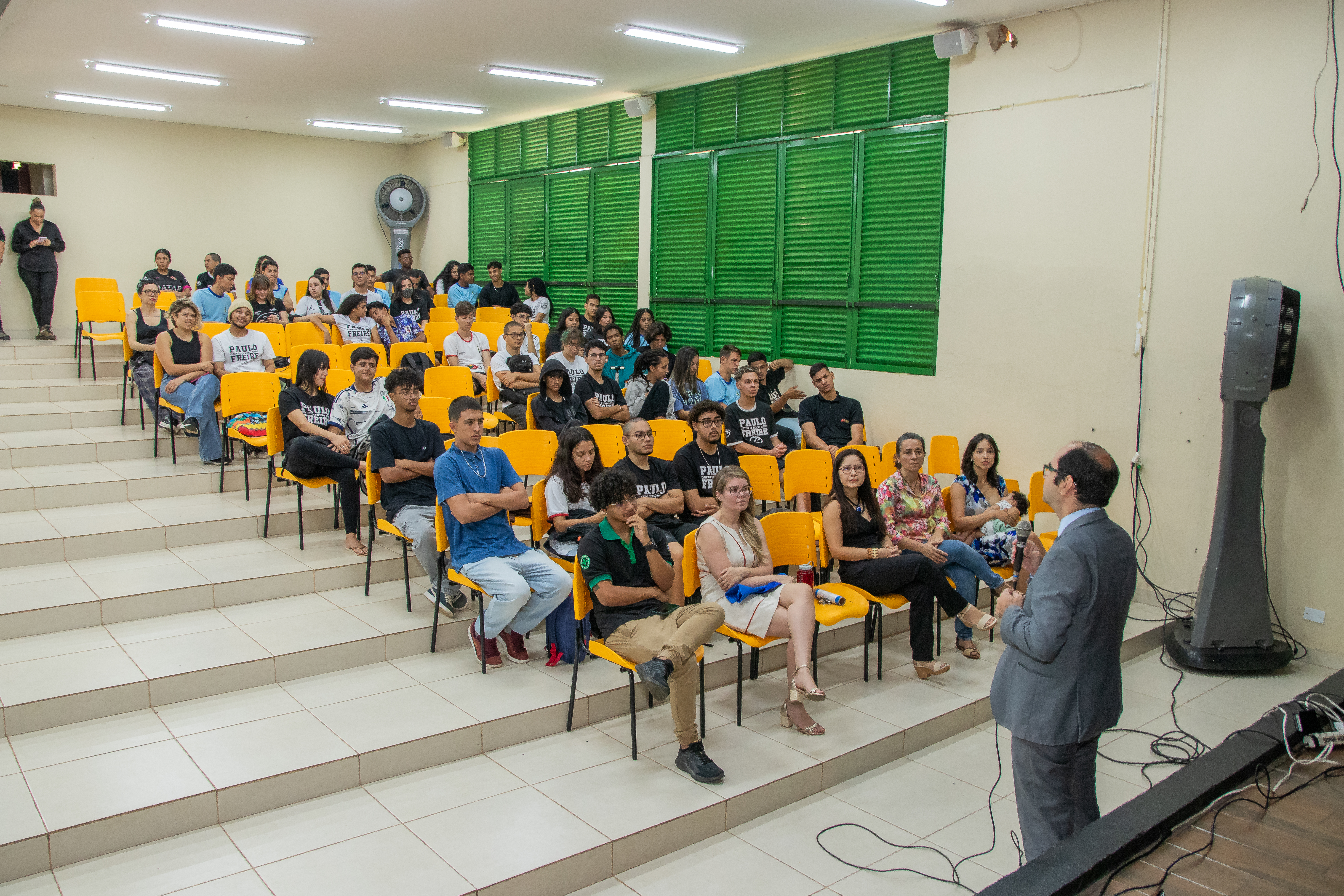 o objetivo da ação foi levar para o ambiente escolar o debate sobre a importância da prevenção de acidentes, bem como a noção de saúde e segurança para os futuros trabalhadores e trabalhadoras. (Foto: Matheus de Paula - Secom/TST)