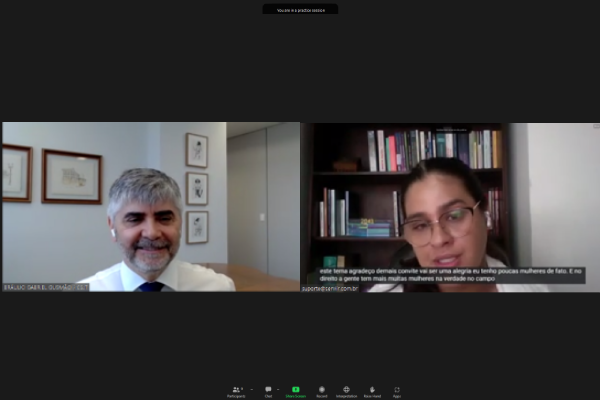  A palestra ficou a cargo de Bianca Kremer, pesquisadora em Direito e Tecnologia com enfoque em Privacidade e Proteção de Dados e Governança da Inteligência Artificial.