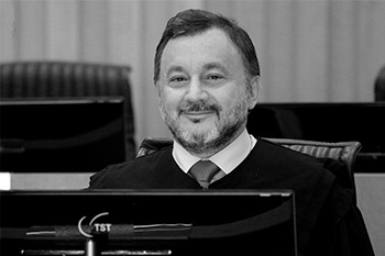 TST e CSJT lamentam profundamente falecimento do ministro Walmir Oliveira da Costa