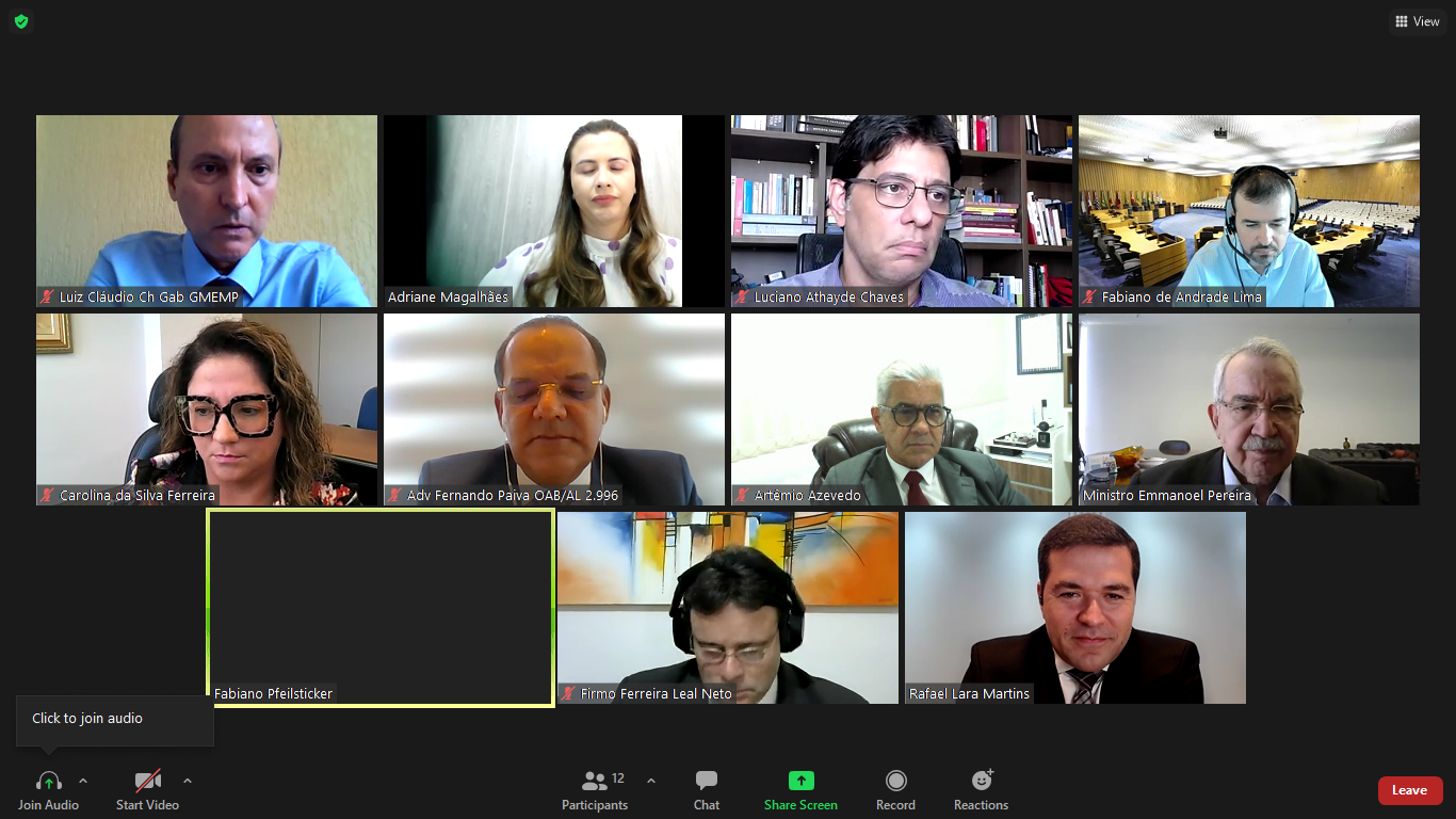 Ministro Emmanoel Pereira se reúne com OAB para discutir aprimoramento do PJe