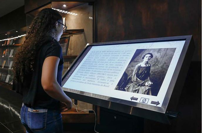 TST relança exposição “8 de março: a Força e a Relevância do Trabalho da Mulher” com atualizações