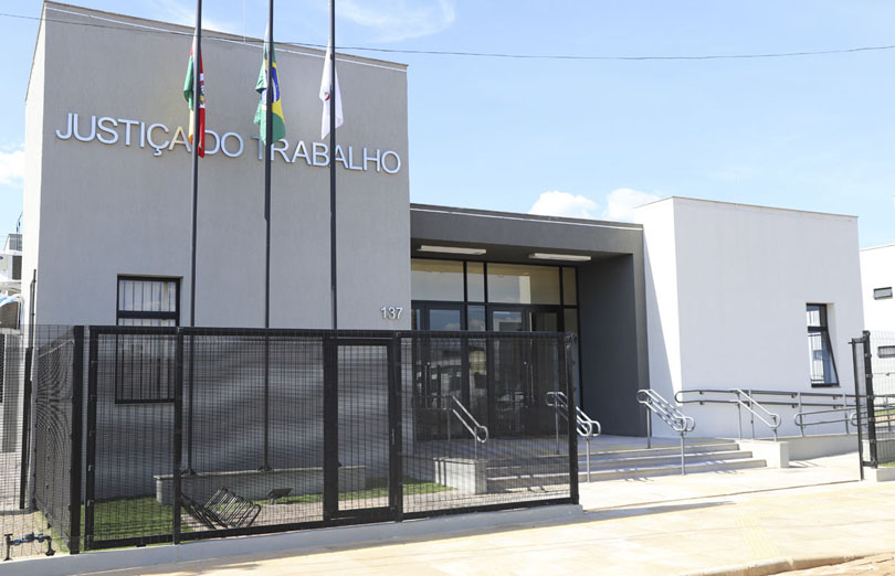 Fachada da Vara do Trabalho de Lagoa Vermelha, no Rio Grande do Sul.