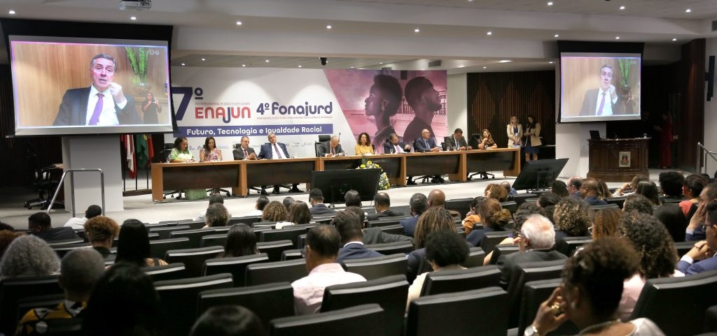 Imagem do evento organizado pelo TRT-BA e TJ-BA sobre o futuro, tecnologia e igualdade racial