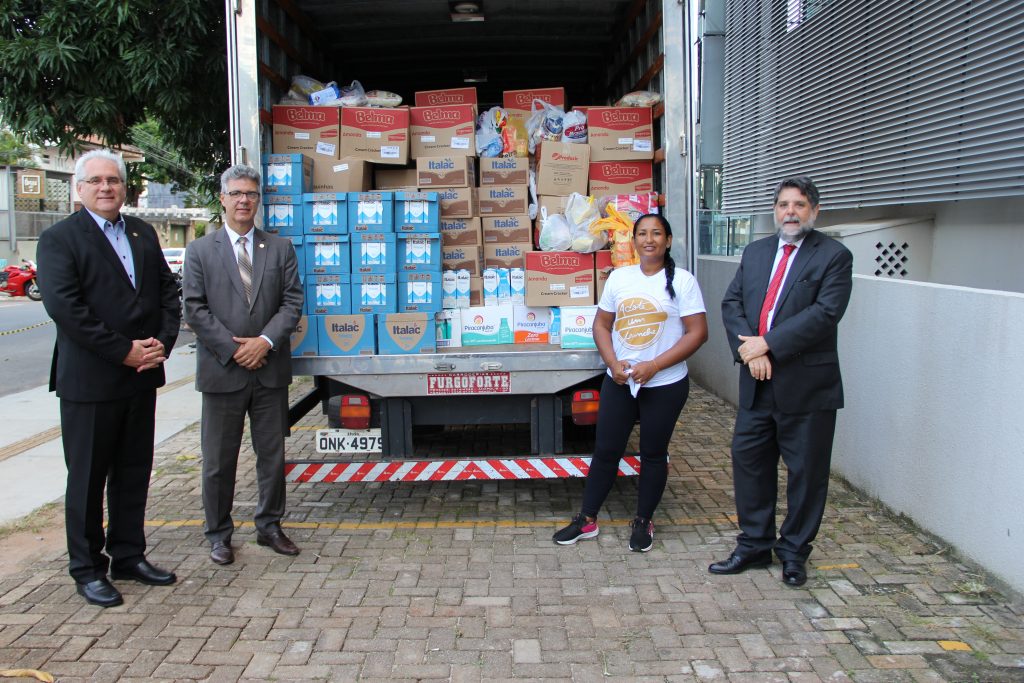 “Corregedoria Solidária” no TRT-18 (GO) doa mais de 2 toneladas de alimentos a creche comunitária