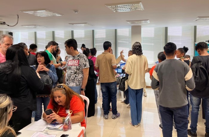 Feira abre portas para inclusão e conecta talentos a empresas no DF