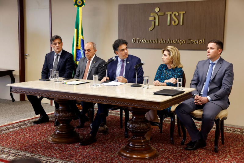 TST, CSJT e Instituto Adimax firmam acordo para fortalecer ações sociais e combater trabalho infantil