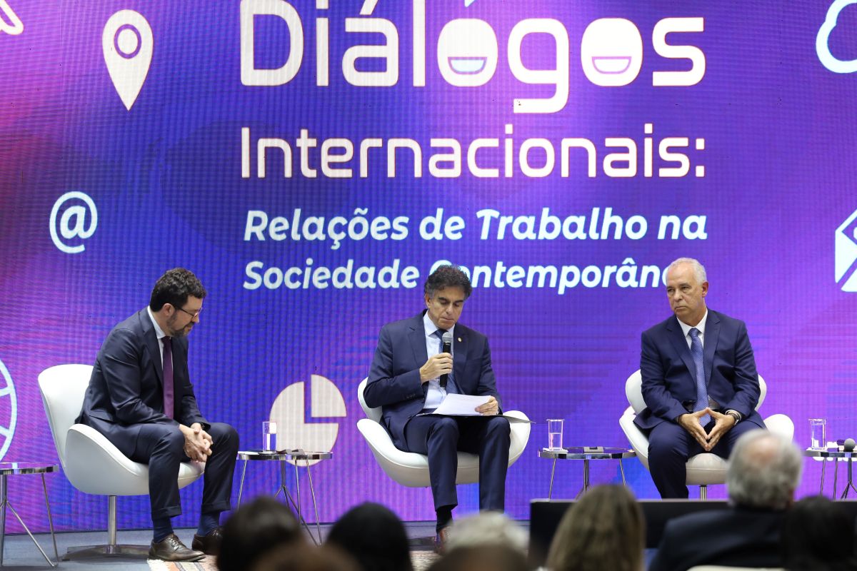 Desafios globais encerra congresso da Justiça do Trabalho sobre relações de Trabalho contemporânea