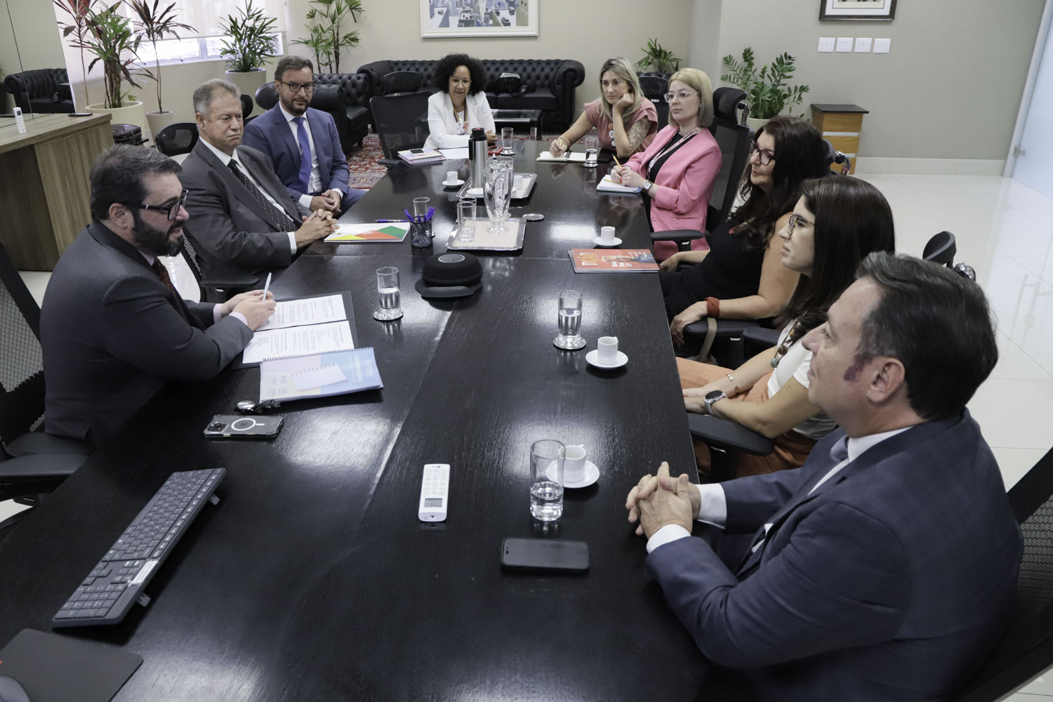 Presidência do TRT-4 e gestores(as) dos programas nacionais da JT alinham diretrizes para esta gestão