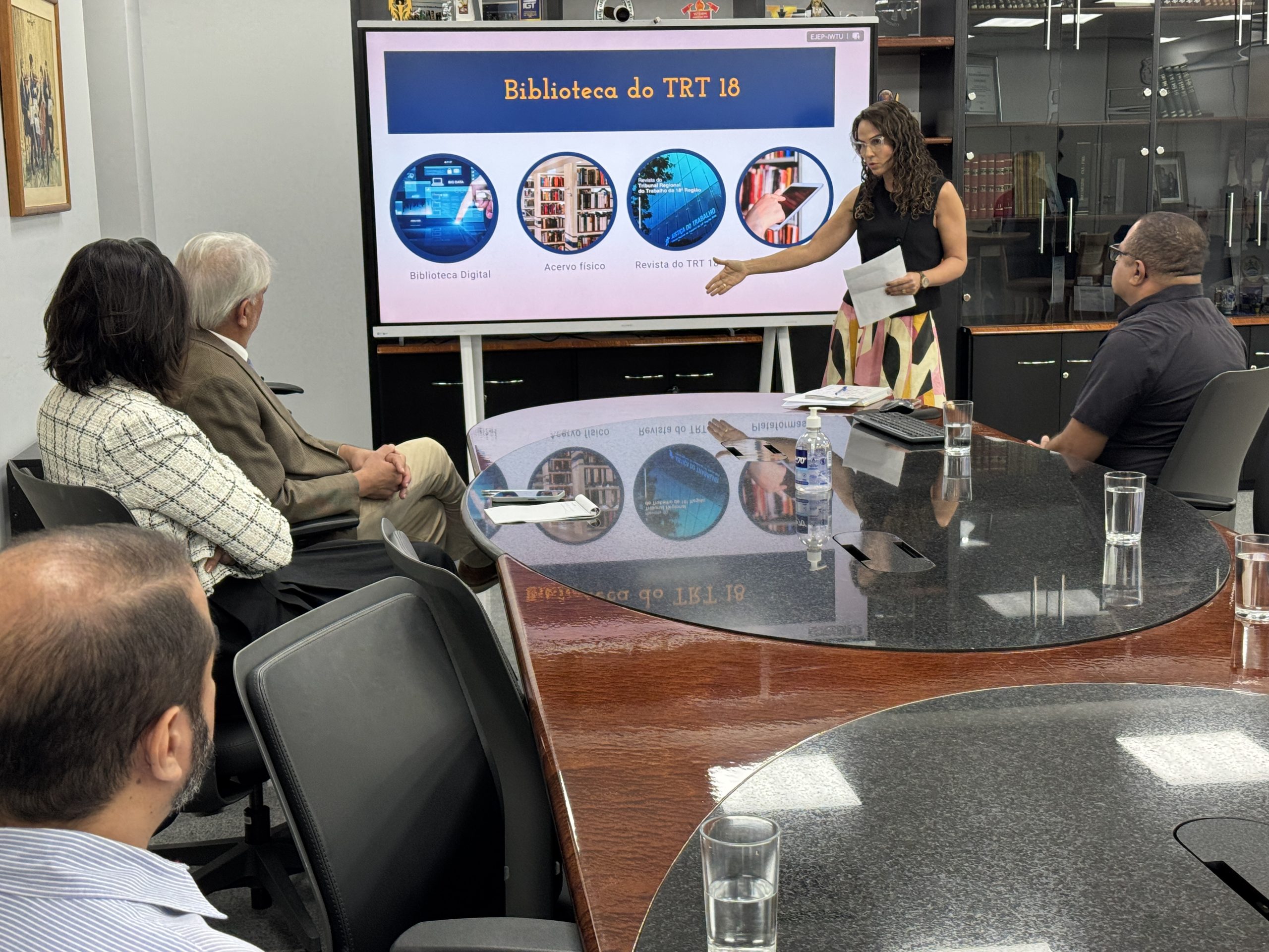 Biblioteca do TRT-GO reformula site para tornar acesso mais intuitivo e eficiente