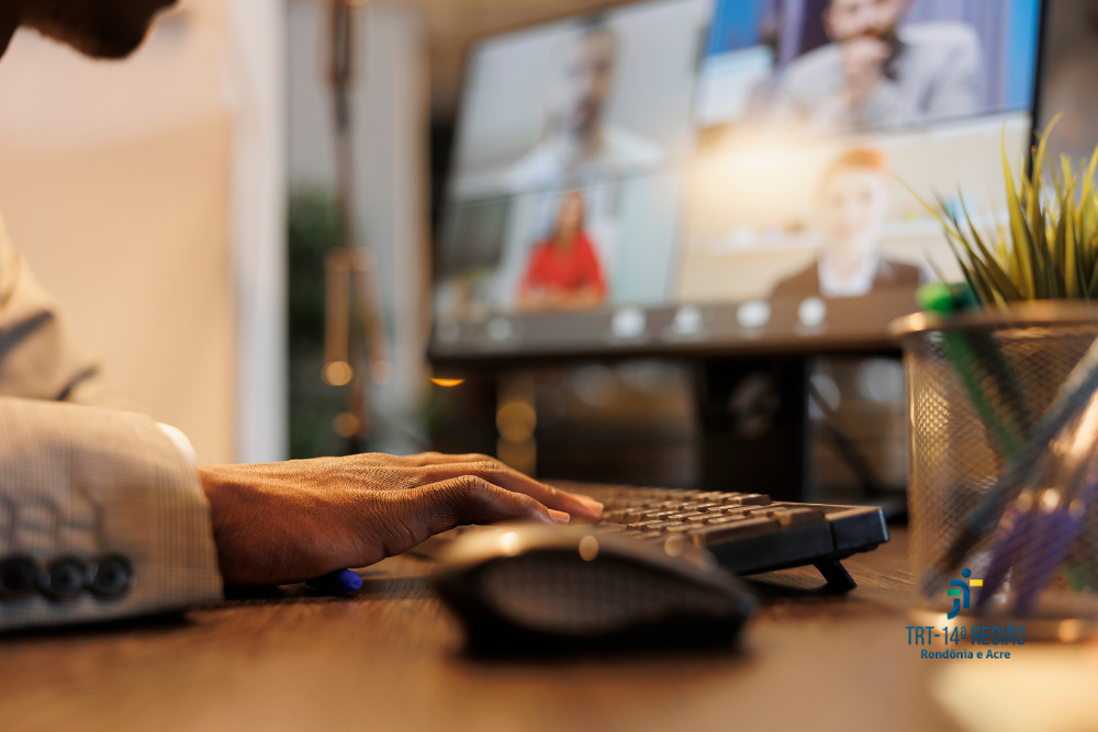 TRT-14 inova e implementa novo sistema para sessões virtuais
