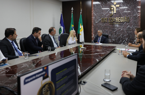 TRT e TRE no MT fortalecem parcerias para combate ao assédio eleitoral, tema da 7ª Corrida do Trabalho