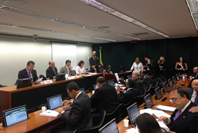 Comissão da Câmara dos Deputados aprova projeto que atualiza CLT