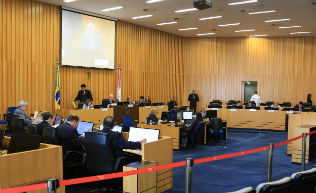 CSJT tem competência para reformar regimentos internos dos TRTs