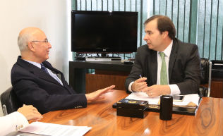 Na Câmara, presidente do TST e CSJT pede retirada de projetos que criam cargos e funções na JT