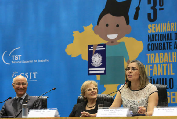 Apresentação da Carta em Defesa da Aprendizagem encerra Seminário de Combate ao Trabalho Infantil