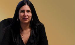 Juíza que realiza audiências de conciliação pelo WhatsApp é finalista do prêmio Innovare