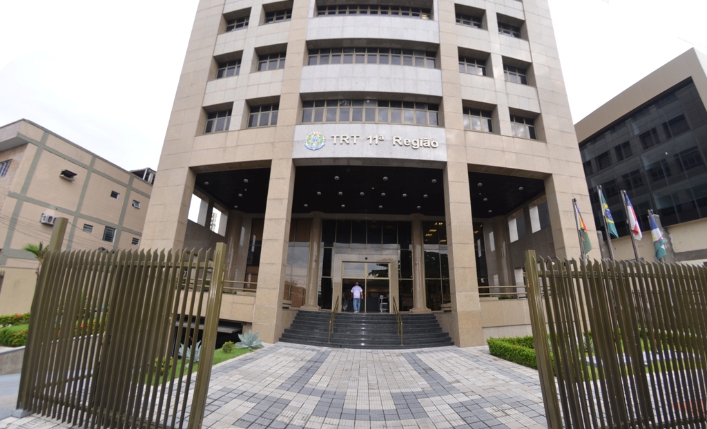 TRT-11 abre edital para remoção e aproveitamento de juiz do trabalho substituto
