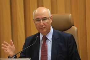 Justiça do Trabalho funcionará com normalidade em 2017, afirma presidente do CSJT