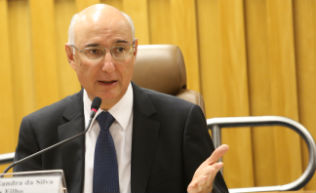 Presidente do CSJT cita alternativas para driblar alta demanda de processos que chegam à JT