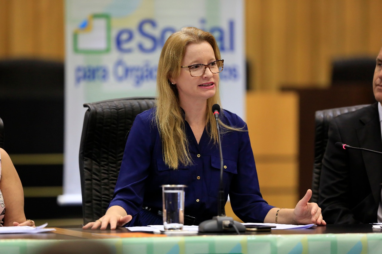 Reunião do eSocial dissemina a servidores dados do sistema que enviará informações trabalhistas