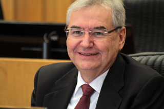 CSJT empossa novo conselheiro e aprova contagem de prazos para prolação de sentenças