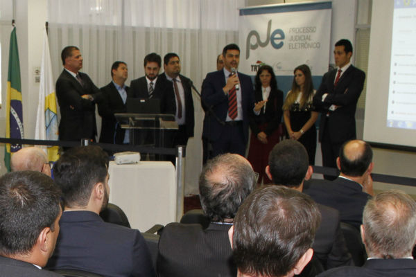 Vara do Trabalho de Navegantes é a primeira a receber o PJe 2.0