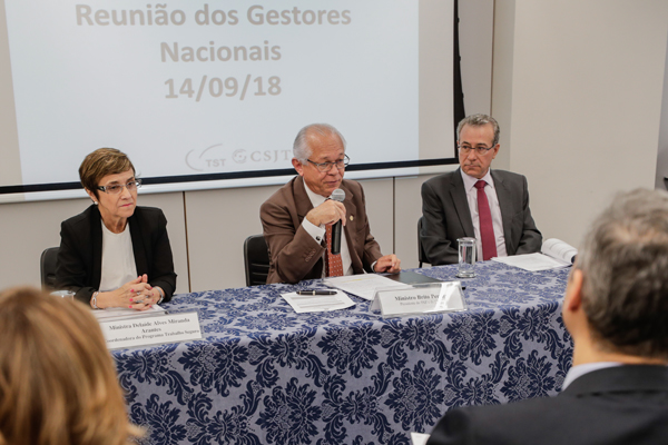 Gestores do Programa Trabalho Seguro discutem assédio moral e cultura de paz e tolerância