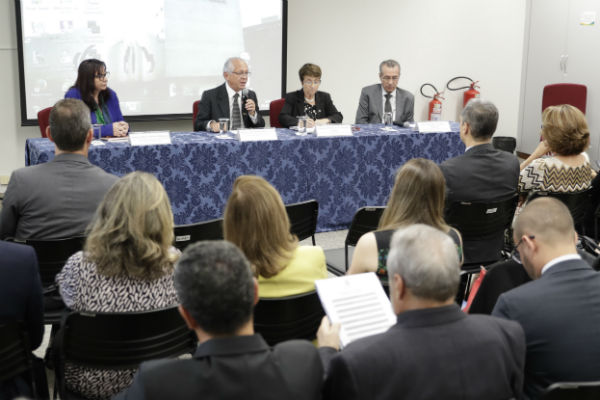 Presidente do TST e do CSJT participa de reunião com gestores regionais do Programa Trabalho Seguro