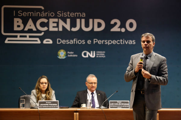 Justiça do Trabalho aperta o cerco à impunidade com auxílio do BacenJud