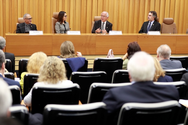 Presidente do CSJT destaca diálogo com membros dos Poderes Executivo e Legislativo