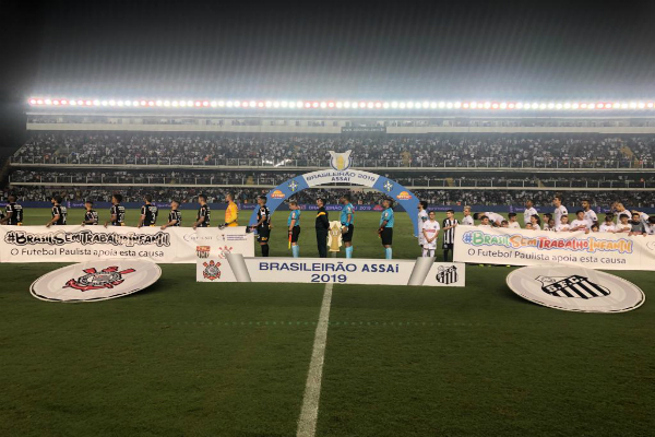 Times brasileiros entram em campo com faixas da mobilização #BrasilSemTrabalhoInfantil