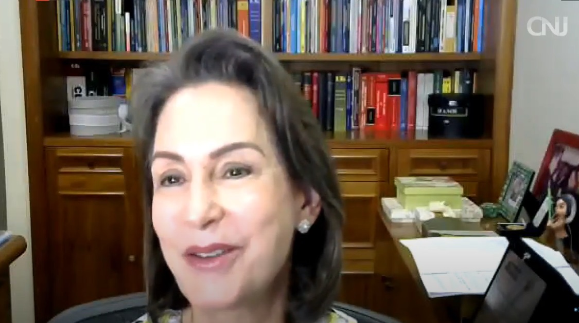 Ministra Cristina Peduzzi destaca participação feminina na magistratura trabalhista