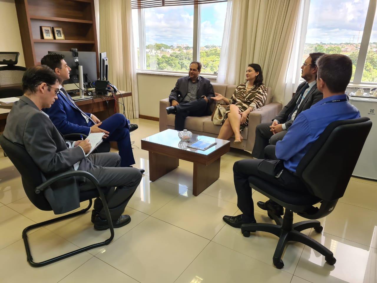 Reunião com os advogados